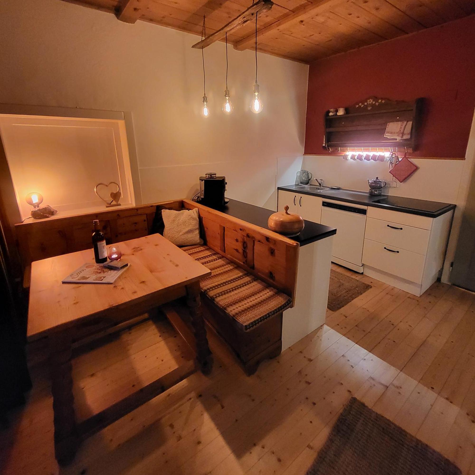 Sachserhof Ferienwohnungen In Sachsenburg Eksteriør billede